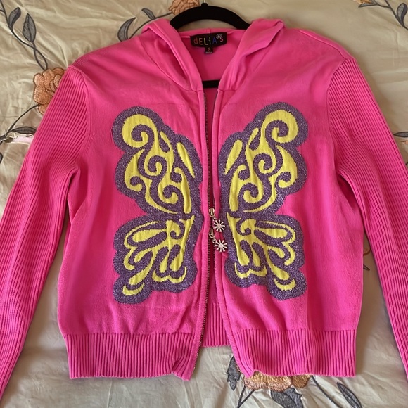 Delia’s butterfly sweater - Picture 6 of 9